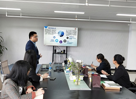 外国语学院携手译国译民共建翻译实习基地 软件开发助力翻译实践新模式